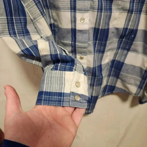 Wrangler Men's Size M Pearl Snap Button Up Shirt Blue/White‎ Plaid W/Pockets - Picture 3 of 6